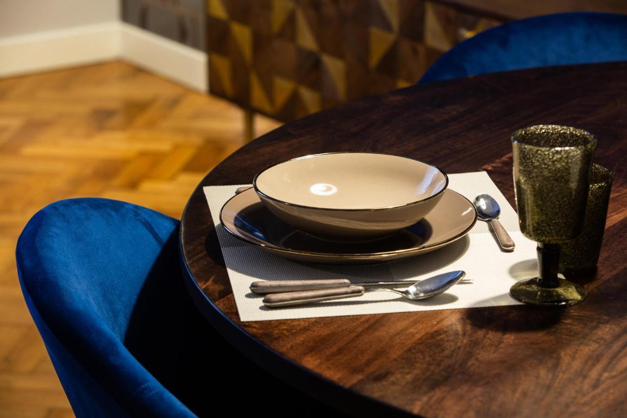 Ca'Milla Luxury Apartments Trieste Bagian luar foto