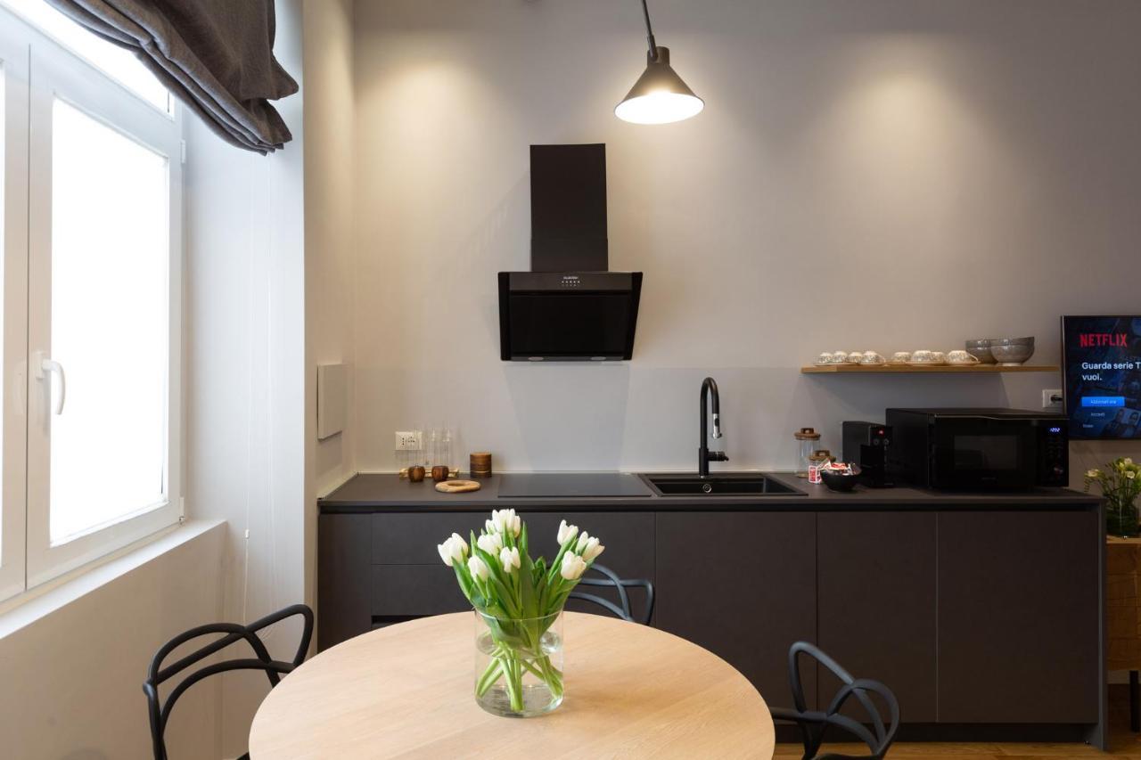 Ca'Milla Luxury Apartments Trieste Bagian luar foto